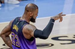 开云官方app入口-湖人力克猛龙，哈登带队取胜