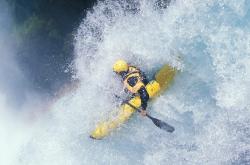 开云体育官方网站-范弗利特魔术时刻，三分雨刷新纪录，力克山西显唯一性