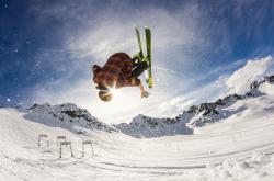 开云体育-瑞士军刀出鞘，绝境中的最后寒光—西决生死战焦点战，瑞士最后时刻击败哥伦比亚