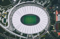 开云APP-卡马文加统治级演出，罗马战术机器粉碎挪威童话