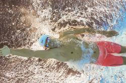 开云足球直播-弗拉霍维奇连续得分拉开差距，哥伦比亚战术体系完胜摩洛哥