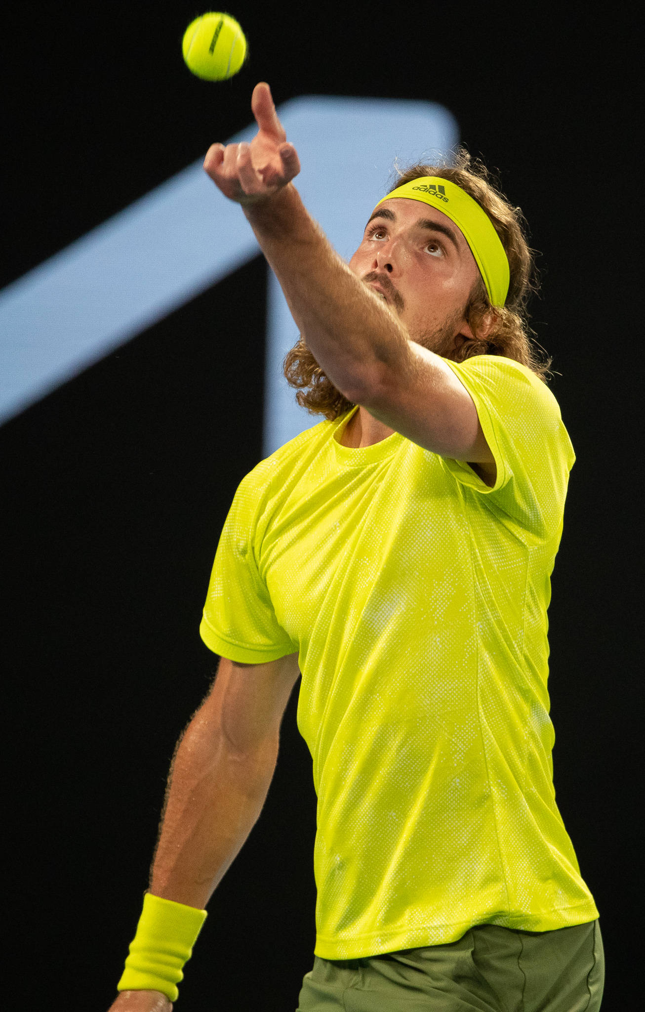 澳大利亚网球队逆转欧洲网球队，西西帕斯高光表现的简单介绍