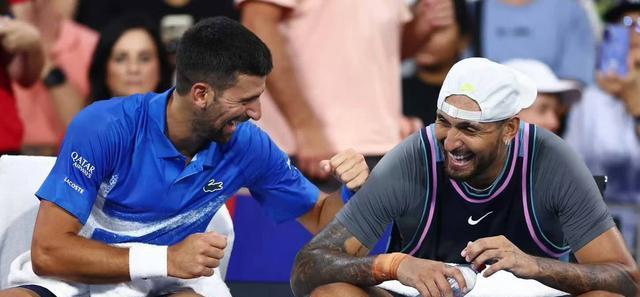 关于英国网球队险胜日本网球队，克耶高斯送出助攻的信息