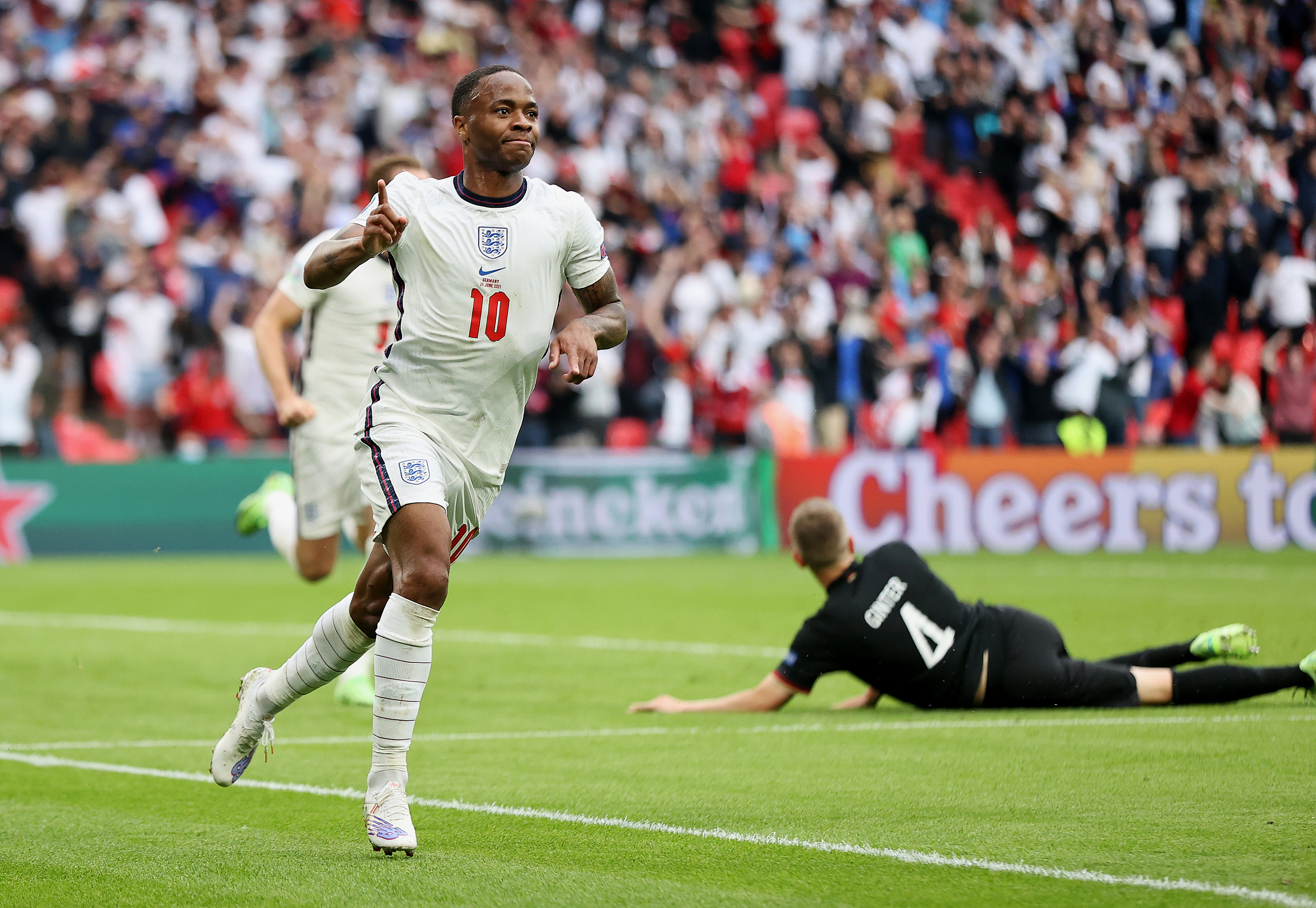 法国乒乓球队绝杀德国乒乓球队，张继科统治全场的简单介绍