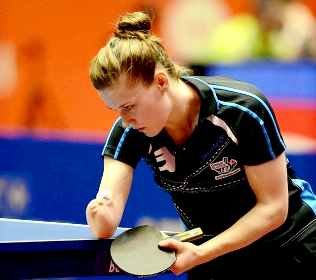 波兰乒乓球队绝杀日本乒乓球队，水谷隼三分雨点燃全场