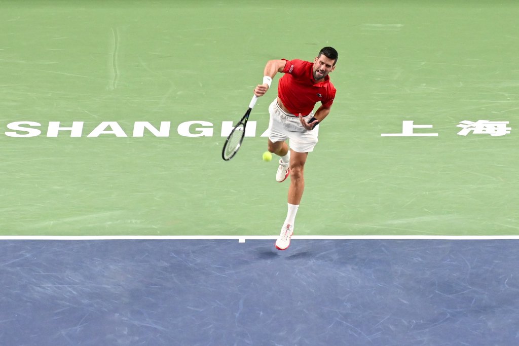 世界网球队鏖战美国网球队，德约科维奇爆发神勇的简单介绍