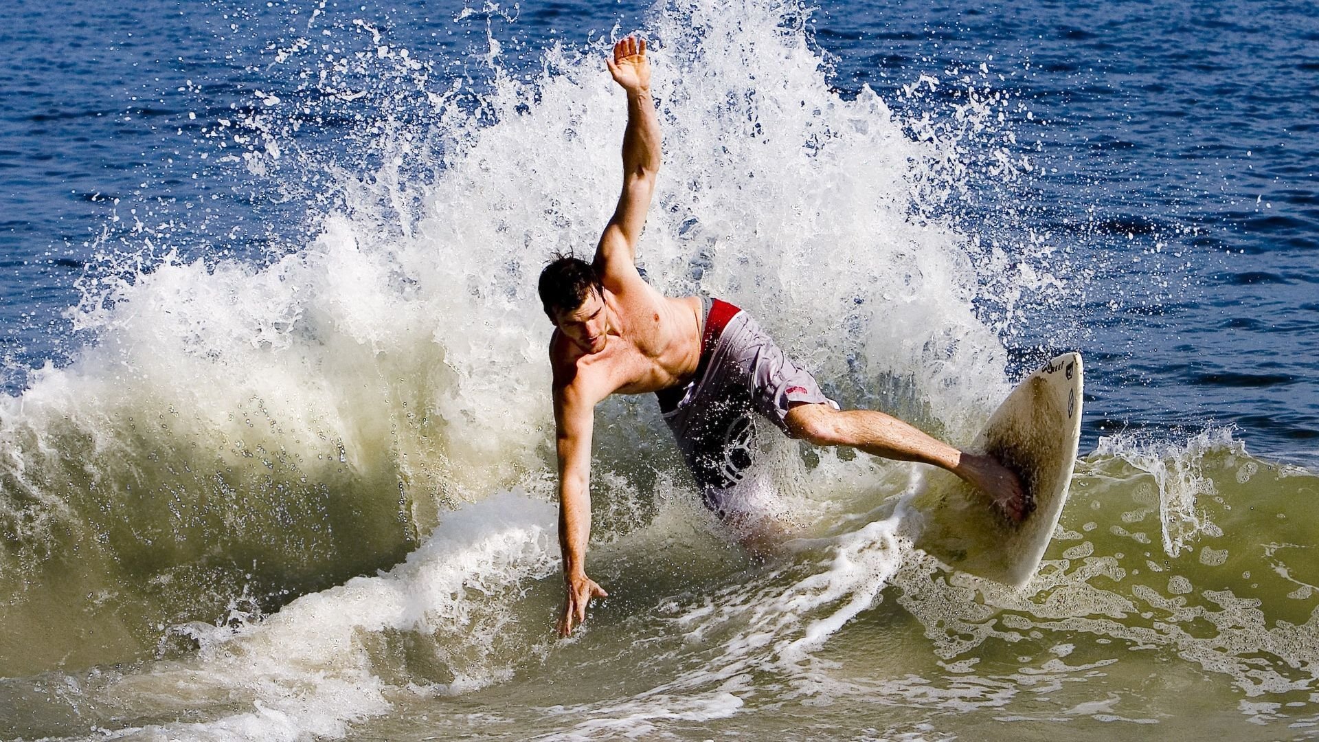 鹈鹕终结广东队？当NBA总决赛遇上跨时空幻想