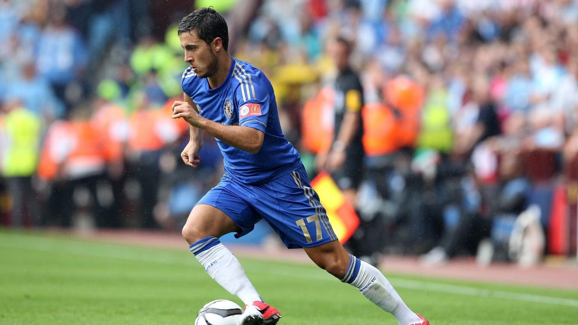 布伦森爆发,凯尔特人鏖战新疆队,一场跨越时空的篮球狂想